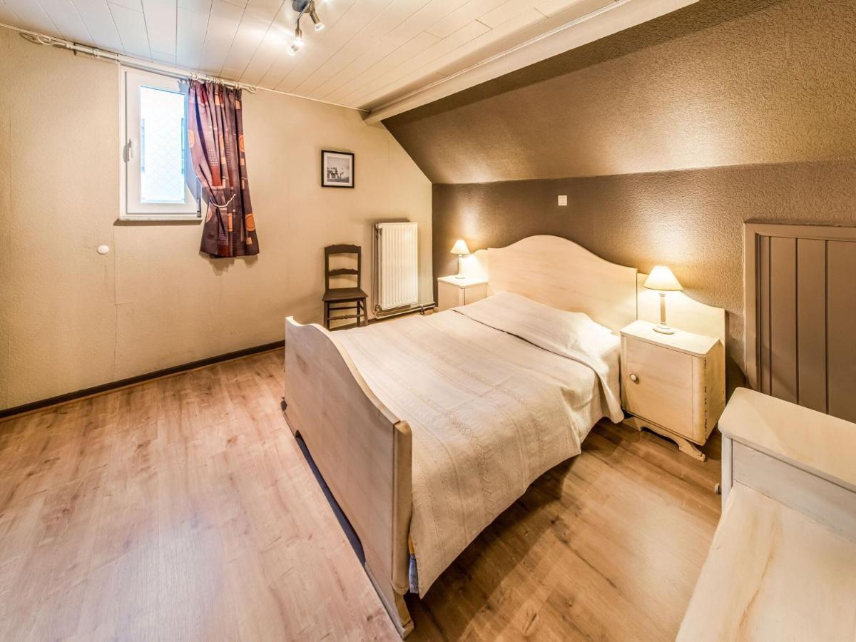 Modern Holiday Home In Lavacherie Sainte-Ode ภายนอก รูปภาพ